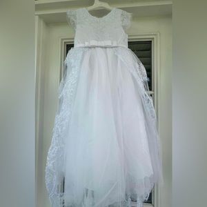 *NEW* Flower Girl / Communion Dress